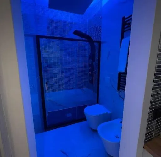 Luxury Appartament Como, * كومو