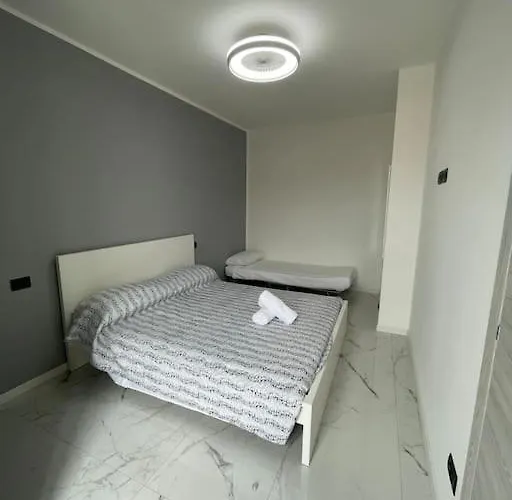 Luxury Appartament Como, * كومو